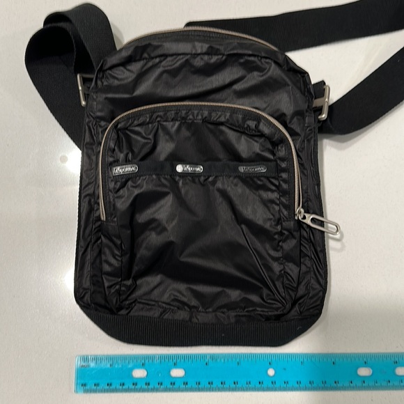 LeSportSac black nylon crossbody bag - Picture 9 of 10
